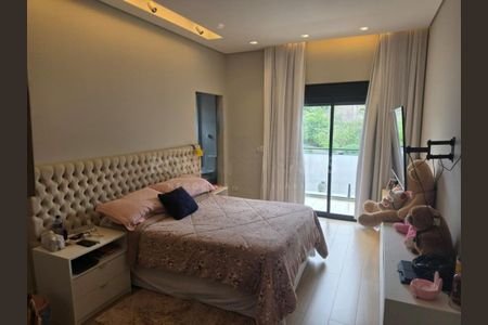 Casa à venda com 5 quartos, 596m² em Jardim Santa Helena, São Paulo