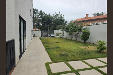 Casa à venda com 596m², 5 quartos e 12 vagas