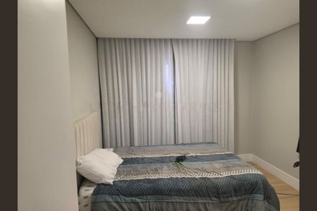 Casa à venda com 5 quartos, 596m² em Jardim Santa Helena, São Paulo
