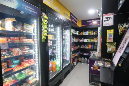 Apartamento à venda com 33m², 1 quarto e sem vagaÁrea comum - Mercadinho