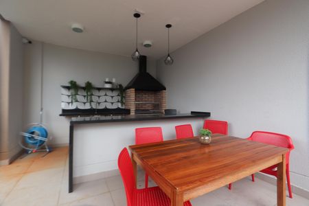 Apartamento à venda com 33m², 1 quarto e sem vagaÁrea comum - Churrasqueira