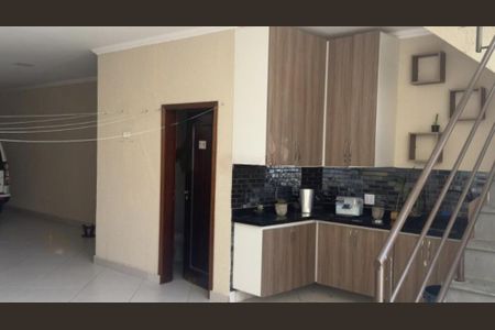 Casa à venda com 370m², 5 quartos e 5 vagas
