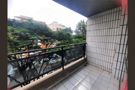 Apartamento à venda com 140m², 2 quartos e 2 vagas