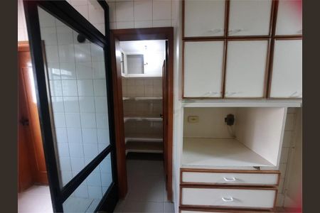 Apartamento à venda com 140m², 2 quartos e 2 vagas