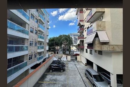 Casa à venda com 108m², 3 quartos e 1 vaga