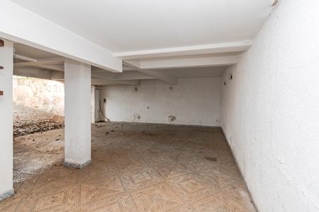 Casa para alugar com 296m², 3 quartos e 3 vagas Casa para alugar com 296m², 3 quartos e 3 vagasGaragem