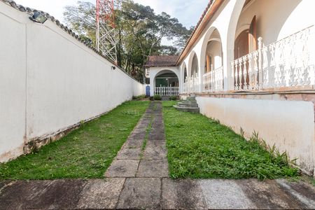 Casa para alugar com 296m², 3 quartos e 3 vagas Casa para alugar com 296m², 3 quartos e 3 vagasQuintal