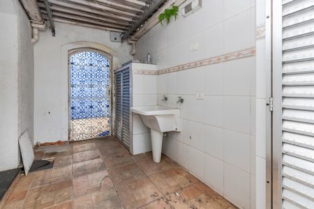 Casa para alugar com 296m², 3 quartos e 3 vagas Casa para alugar com 296m², 3 quartos e 3 vagasLavanderia