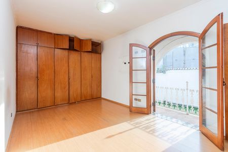 Casa para alugar com 296m², 3 quartos e 3 vagas Casa para alugar com 296m², 3 quartos e 3 vagasSuíte 1