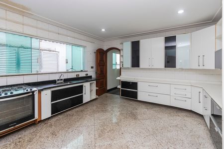 Casa para alugar com 296m², 3 quartos e 3 vagas Casa para alugar com 296m², 3 quartos e 3 vagasCozinha