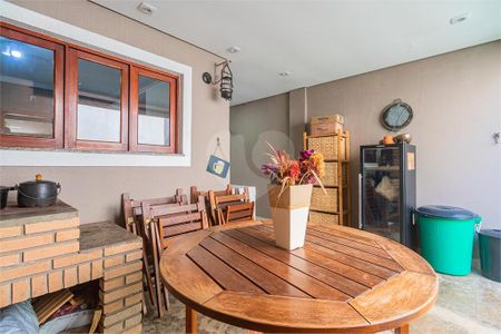 Casa à venda com 4 quartos, 200m² em Jardim Cidalia, São Paulo