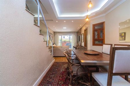 Casa à venda com 200m², 4 quartos e 2 vagas