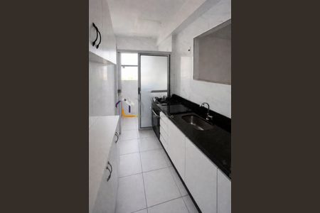 Apartamento à venda com 3 quartos, 60m² em Vila Sonia, São Paulo