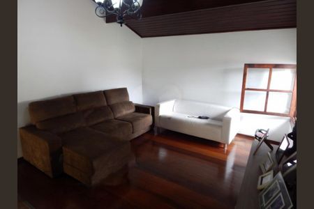 Casa à venda com 6 quartos, 450m² em Interlagos, São Paulo