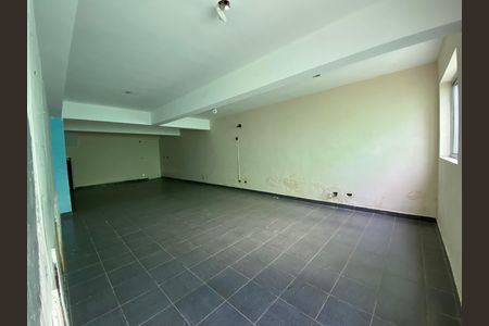 Casa para alugar com 185m², 3 quartos e 2 vagas Casa para alugar com 185m², 3 quartos e 2 vagasArea Externa