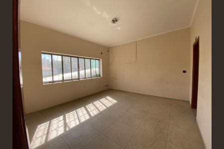 Casa para alugar com 185m², 3 quartos e 2 vagas Casa para alugar com 185m², 3 quartos e 2 vagasSala