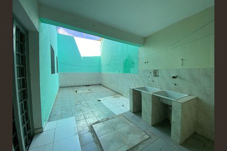 Casa para alugar com 185m², 3 quartos e 2 vagas Casa para alugar com 185m², 3 quartos e 2 vagasArea Externa