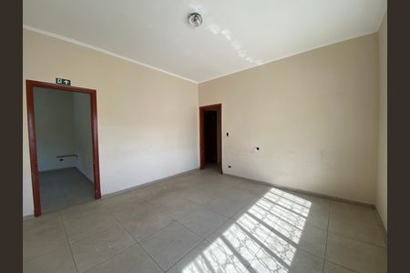 Casa para alugar com 185m², 3 quartos e 2 vagas Casa para alugar com 185m², 3 quartos e 2 vagasSala
