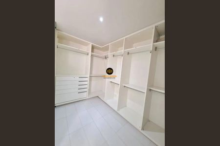 Casa à venda com 3 quartos, 350m² em Jardim Paulista, São Paulo