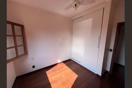 Casa para alugar com 380m², 3 quartos e 4 vagas Casa para alugar com 380m², 3 quartos e 4 vagasQuarto 3