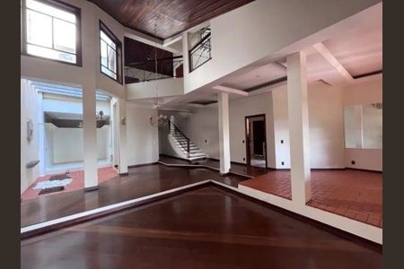 Sala de casa para alugar com 3 quartos, 380m² em Bairro das Palmeiras, Campinas