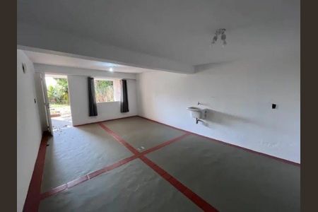 Casa para alugar com 380m², 3 quartos e 4 vagas