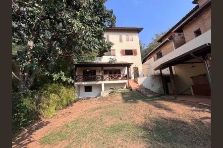 Casa para alugar com 380m², 3 quartos e 4 vagas