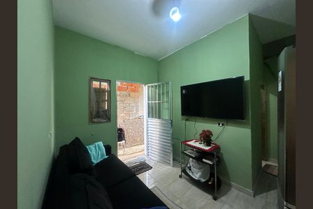 Casa à venda com 125m², 2 quartos e 1 vaga Casa à venda com 125m², 2 quartos e 1 vagaSala