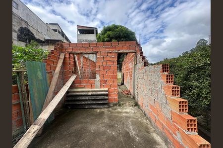 Casa à venda com 125m², 2 quartos e 1 vaga Casa à venda com 125m², 2 quartos e 1 vagaÁrea externa