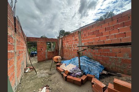 Casa à venda com 125m², 2 quartos e 1 vaga Casa à venda com 125m², 2 quartos e 1 vagaÁrea externa