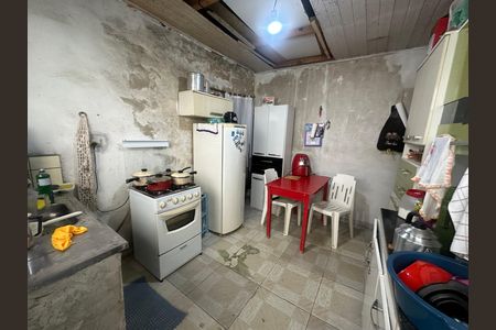 Casa à venda com 125m², 2 quartos e 1 vaga Casa à venda com 125m², 2 quartos e 1 vagaCozinha
