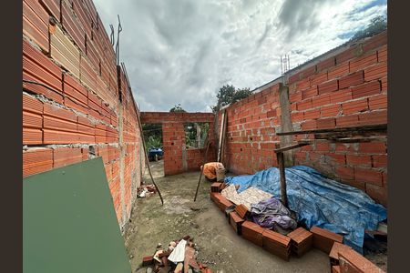 Casa à venda com 125m², 2 quartos e 1 vaga Casa à venda com 125m², 2 quartos e 1 vagaÁrea externa