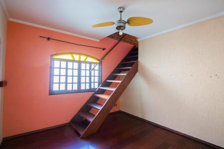 Hall superior de casa à venda com 3 quartos, 280m² em Parque das Nações, Santo André