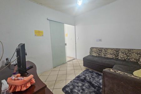 Casa para alugar com 75m², 2 quartos e sem vaga