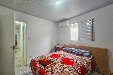 Casa para alugar com 75m², 2 quartos e sem vaga