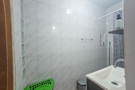 Casa para alugar com 75m², 2 quartos e sem vaga