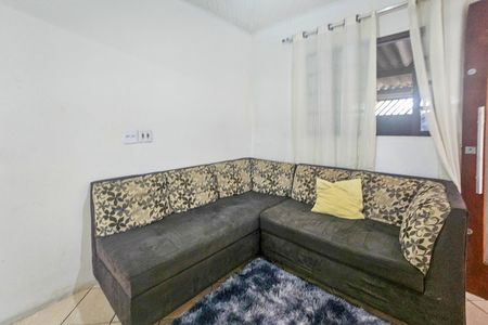 Casa para alugar com 75m², 2 quartos e sem vaga