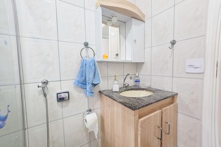 Casa para alugar com 75m², 2 quartos e sem vaga