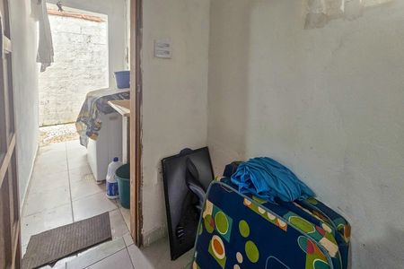 Casa para alugar com 75m², 2 quartos e sem vaga