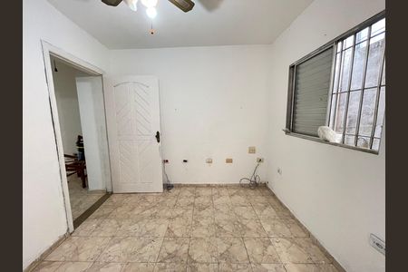 Sala de casa para alugar com 4 quartos, 90m² em Jardim Paulo Vi, São Paulo