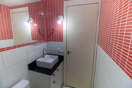Apartamento para alugar com 65m², 2 quartos e 1 vagaBanheiro da Suíte