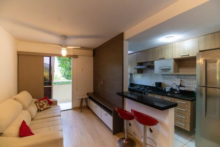 Sala de apartamento para alugar com 2 quartos, 65m² em Maria Paula, Niterói