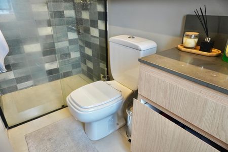 Apartamento à venda com 80m², 1 quarto e 1 vaga Apartamento à venda com 80m², 1 quarto e 1 vagaBanheiro da Suíte