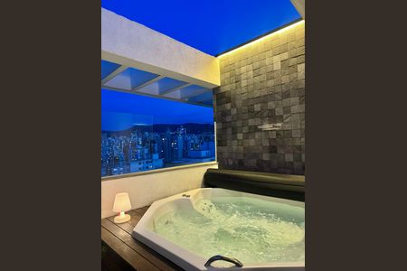 Apartamento à venda com 80m², 1 quarto e 1 vaga Apartamento à venda com 80m², 1 quarto e 1 vagaÁrea da cobertura - Spa