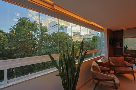 Apartamento à venda com 3 quartos, 119m² em Liberdade, Belo Horizonte