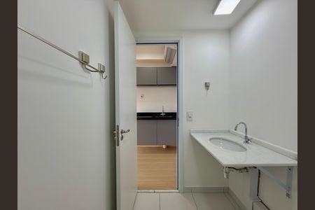 Studio à venda com 27m², 1 quarto e sem vaga Studio à venda com 27m², 1 quarto e sem vagaBanheiro