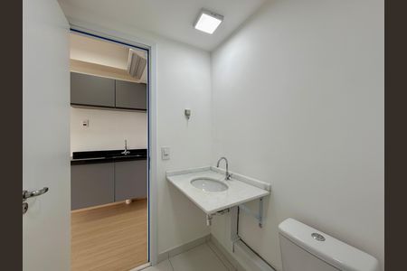 Studio à venda com 27m², 1 quarto e sem vaga Studio à venda com 27m², 1 quarto e sem vagaBanheiro