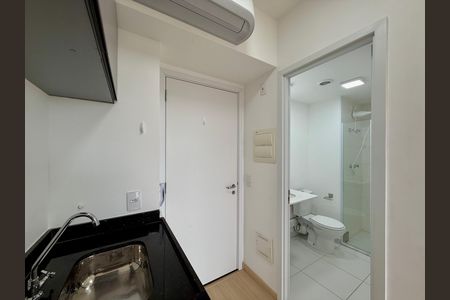 Studio à venda com 27m², 1 quarto e sem vaga Studio à venda com 27m², 1 quarto e sem vagaCozinha