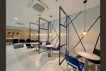 Studio à venda com 27m², 1 quarto e sem vaga Studio à venda com 27m², 1 quarto e sem vagaCoworking