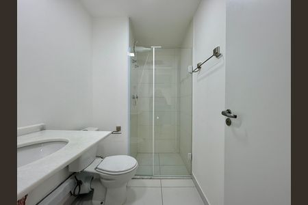 Studio à venda com 27m², 1 quarto e sem vaga Studio à venda com 27m², 1 quarto e sem vagaBanheiro